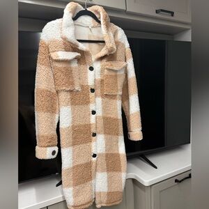 Plaid Sherpa Jacket - Tan and White